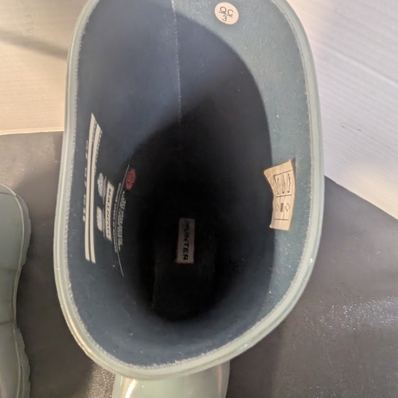 Hunter Grey Mid-Calf Rain Boots Bonus New Betsey Johnson Boot Shoe Liners - Picture 11 of 16